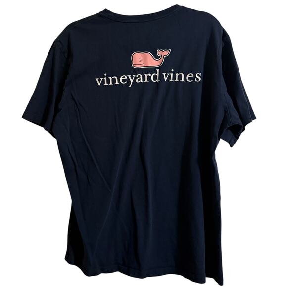 Vineyard Vines Navy Blue Classic Graphic Tee with Pink Whale Size Large - Picture 1 of 7